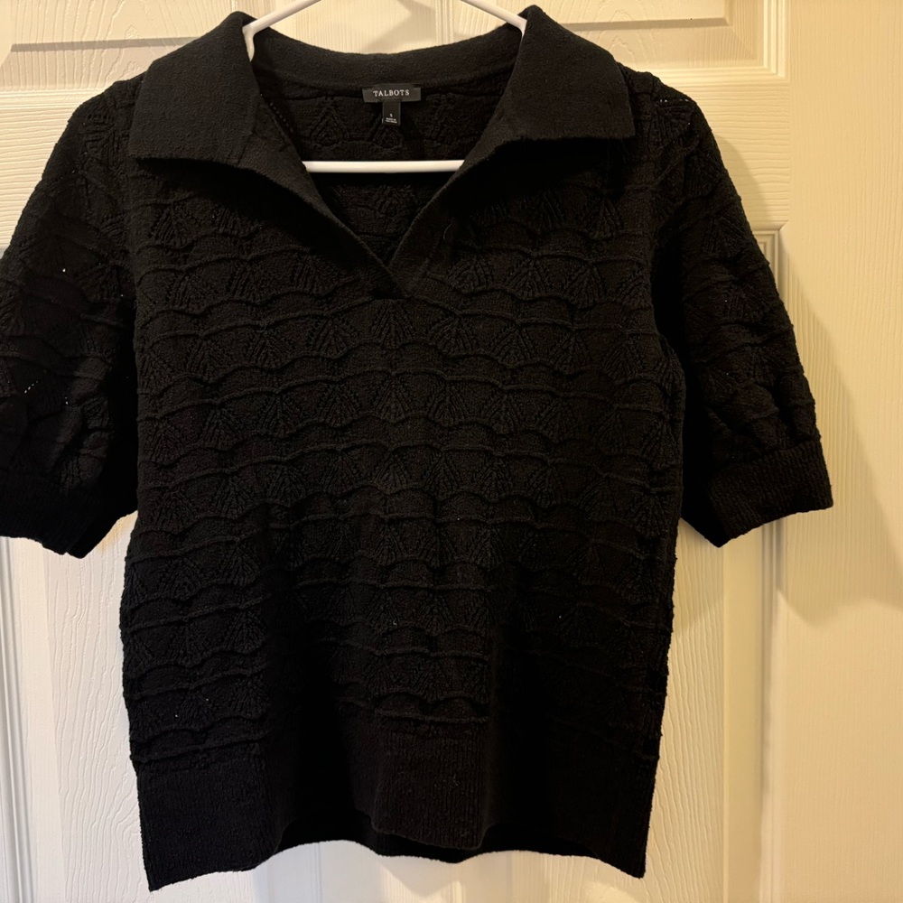 Black cotton short sleeve shirt
